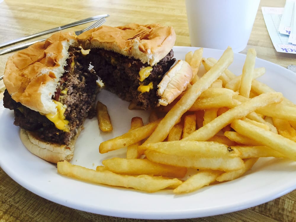 The Grill 32 Photos & 79 Reviews Burgers 706 Cherry Ave, Dalhart