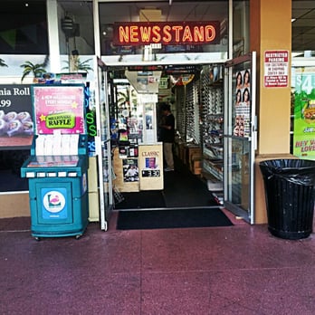 Hollywood Fl News >> Circle News Newspapers Magazines 1717 E Young Cir Hollywood Fl News >> Circle News Newspapers Magazines 1717 E Young Cir