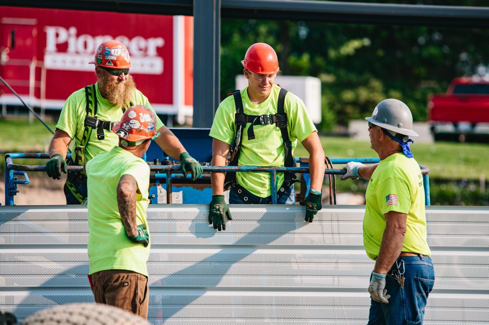 image of business Pioneer Construction