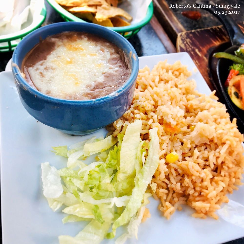 Roberto's Cantina