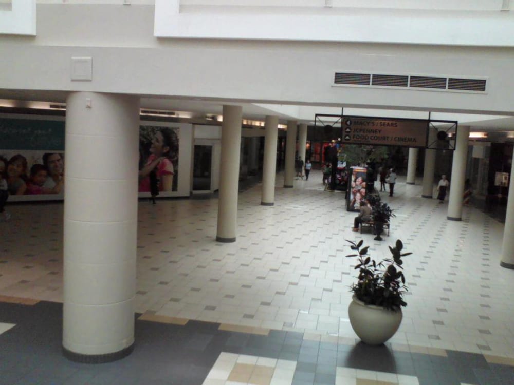 Orlando Fashion Square : Orlando : FL 42 Orlando Fashion Square : Orlando : FL 32