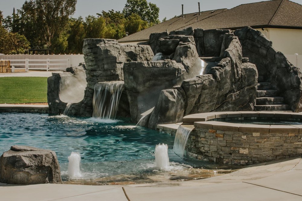 Taylor Made Pools