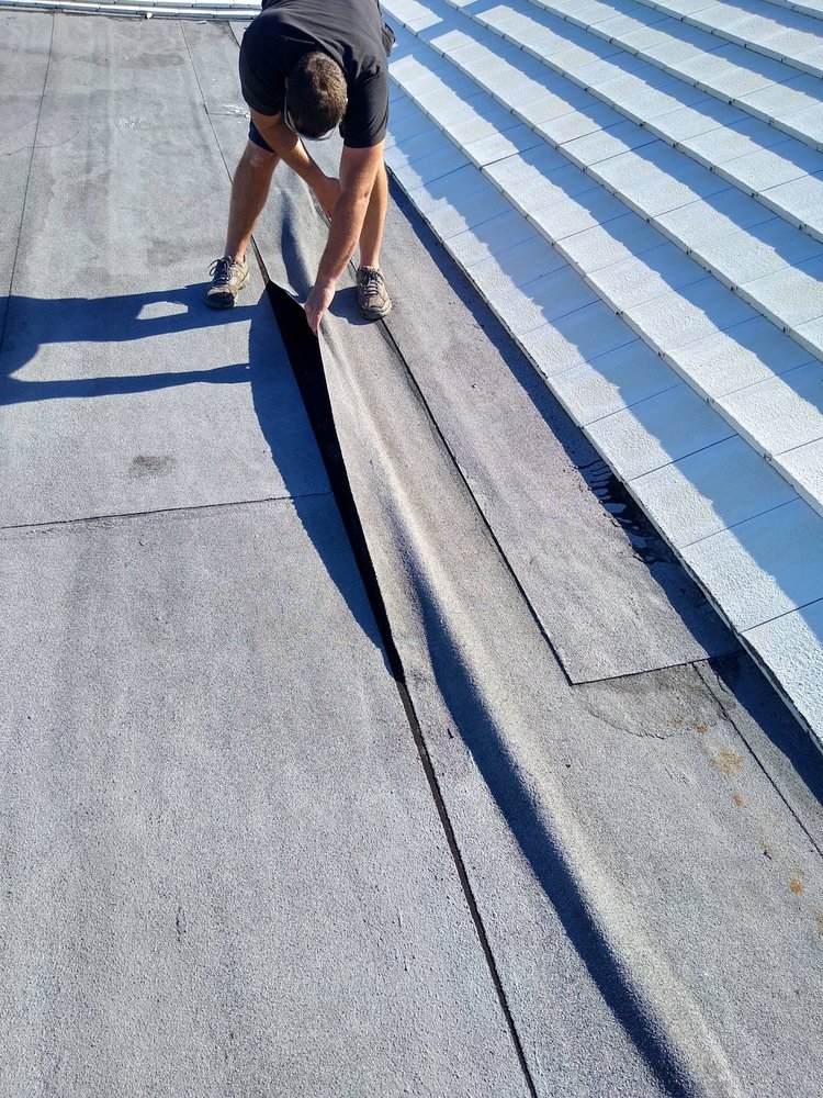 image of business Pinewood Construction