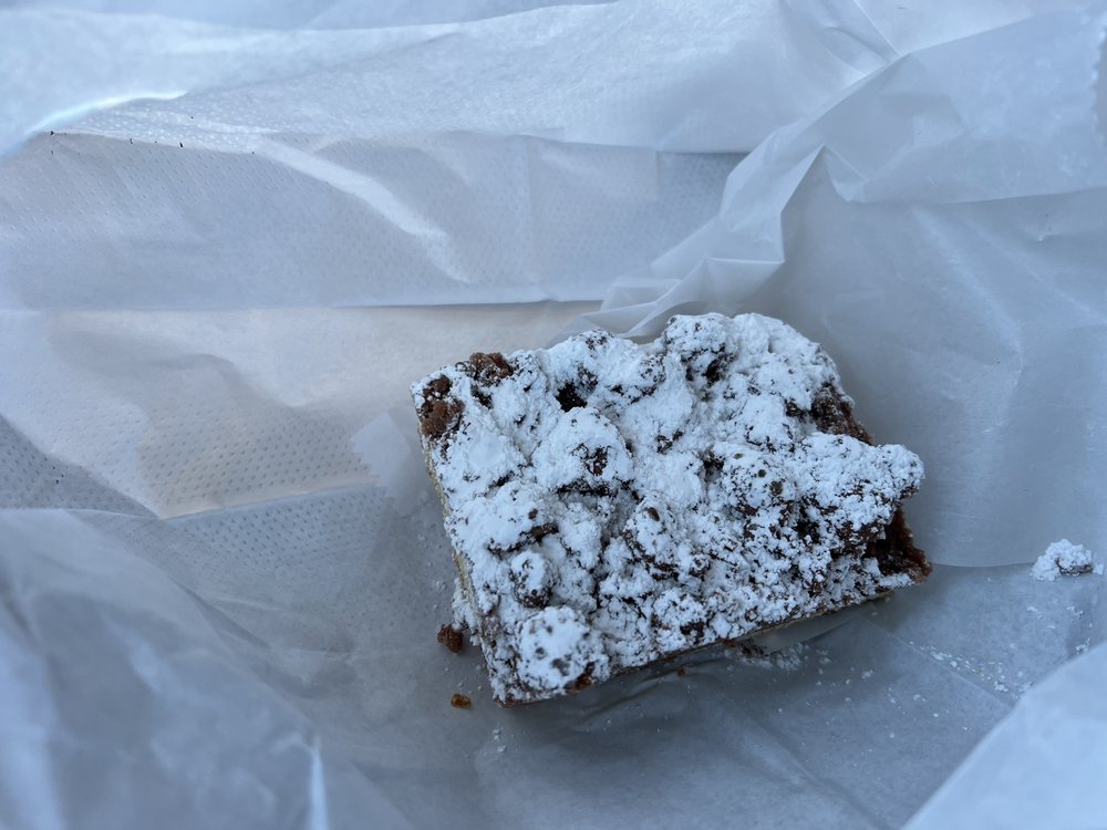 Garguilos Bakery