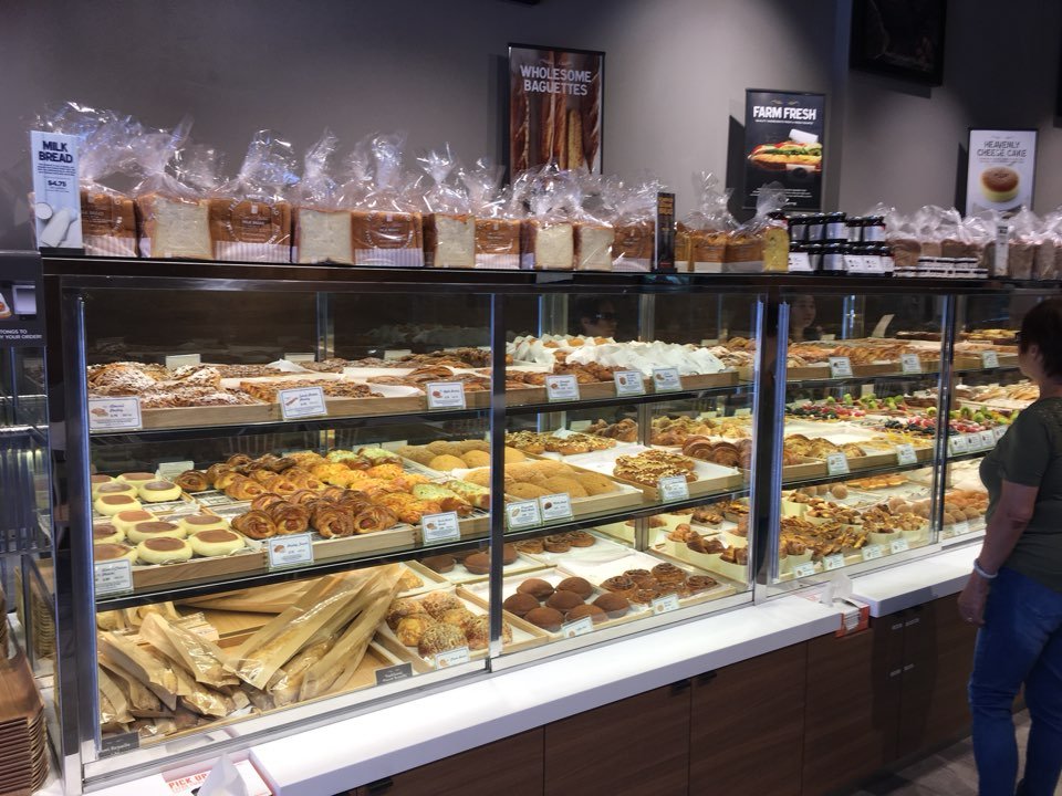 paris baguette 130 photos