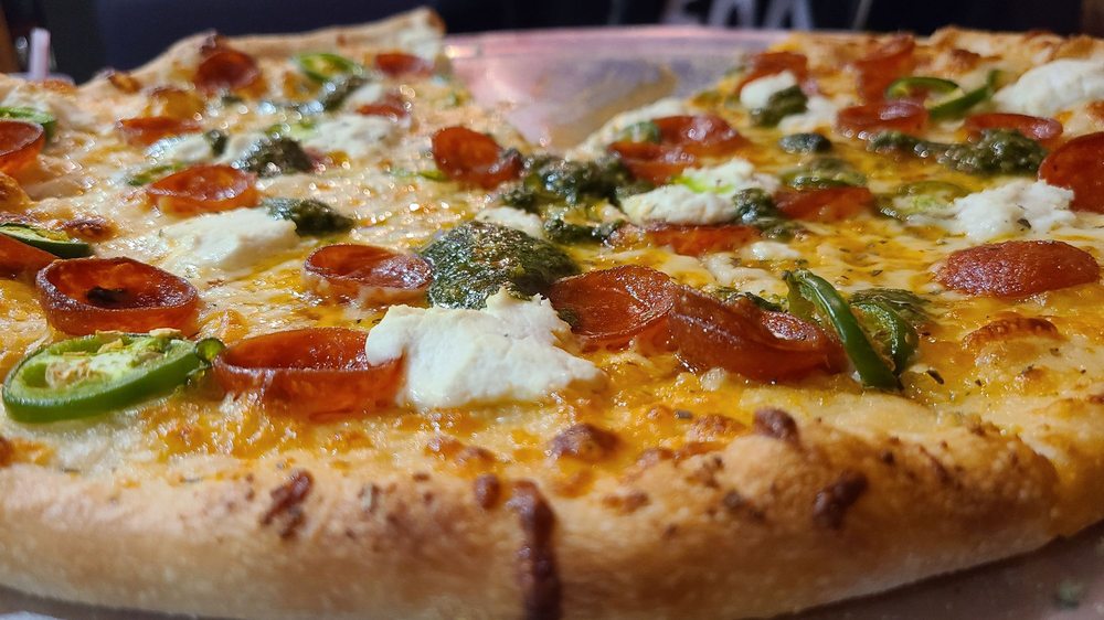 Rock'n Dough Pizza + Brew