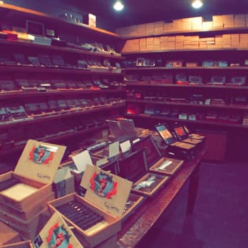Cigar Art - Oak Cliff - 99 Photos & 45 Reviews - Tobacco Shops - 504 N