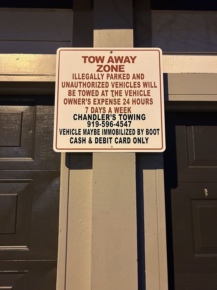 Chandler's Towing and Auto & Tire Center