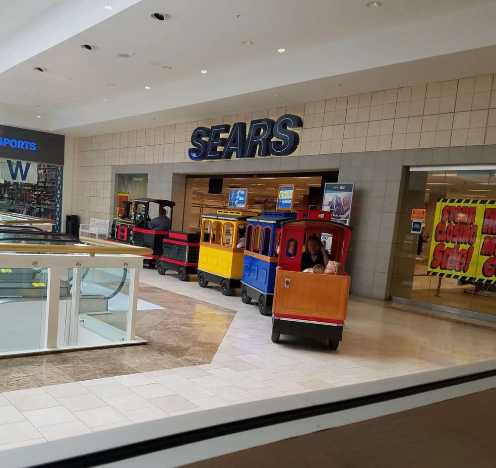 Hawthorn Mall 38 Photos & 25 Reviews Shopping Centers 122