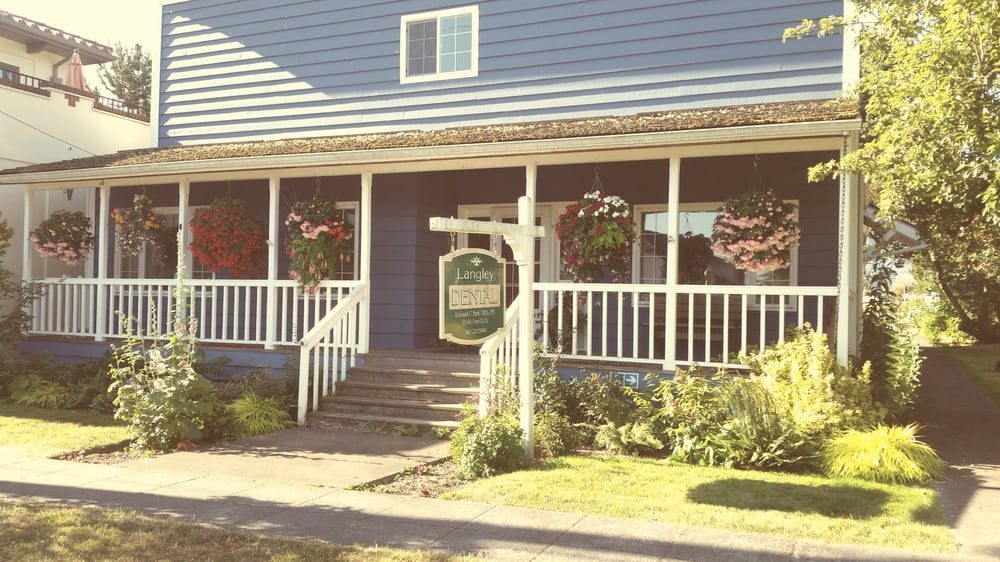 image of business Langley Dental