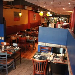 Five Doors North 146 Photos 108 Reviews Italian 2088 Yonge Photo Of Five Doors North Toronto On Canada Casual And Comfy