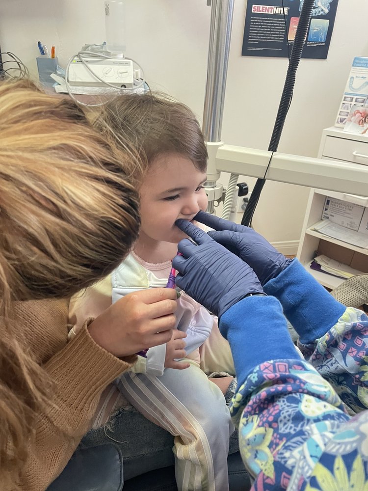 image of business Robert Fremont, DDS
