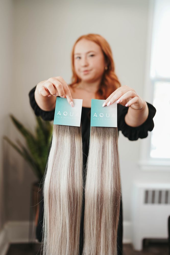Très Chic Hair Designs & Day Spa