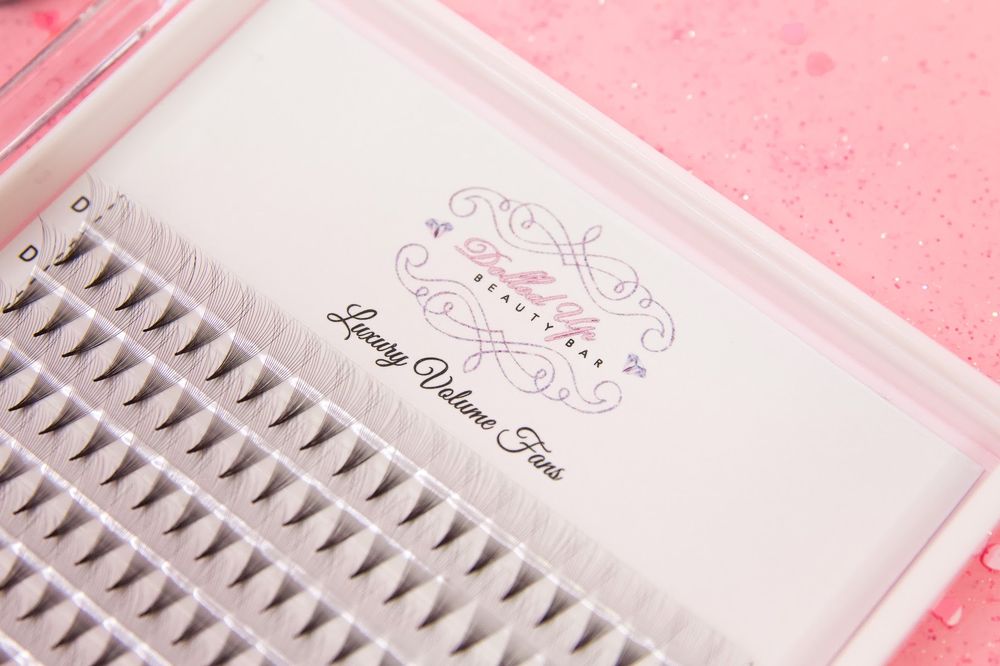 Dolled Up Beauty Bar