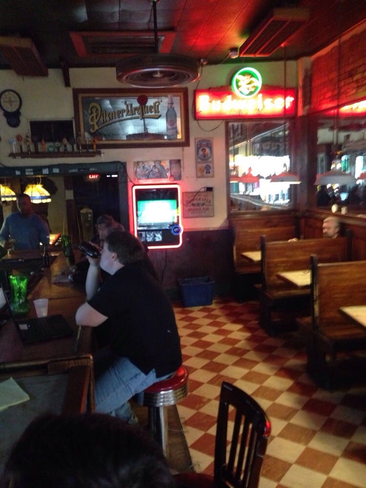 College Hill Sundries