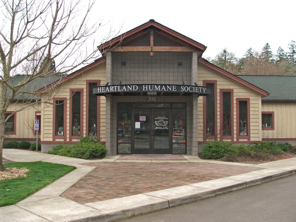 Heartland Humane Society 11 Reviews Animal Shelters 398 SW Twin