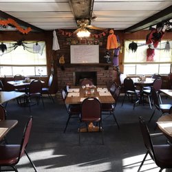 Airport Restaurant American Traditional 10130 N State Road 37 Photo Of Airport Restaurant Elwood In United States Dining Room