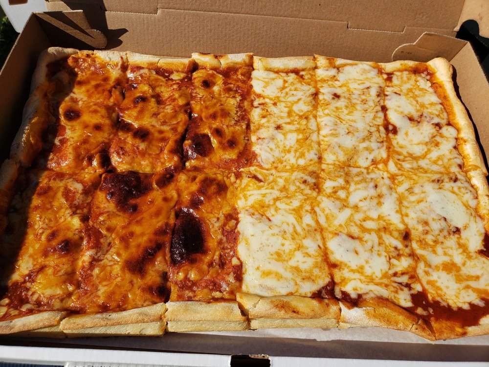 Maroni's Pizza House