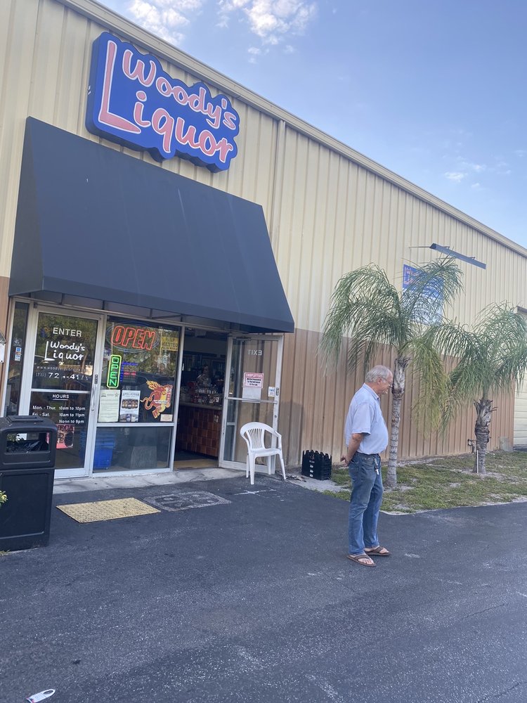 Woody's Liquor & Fine Wine