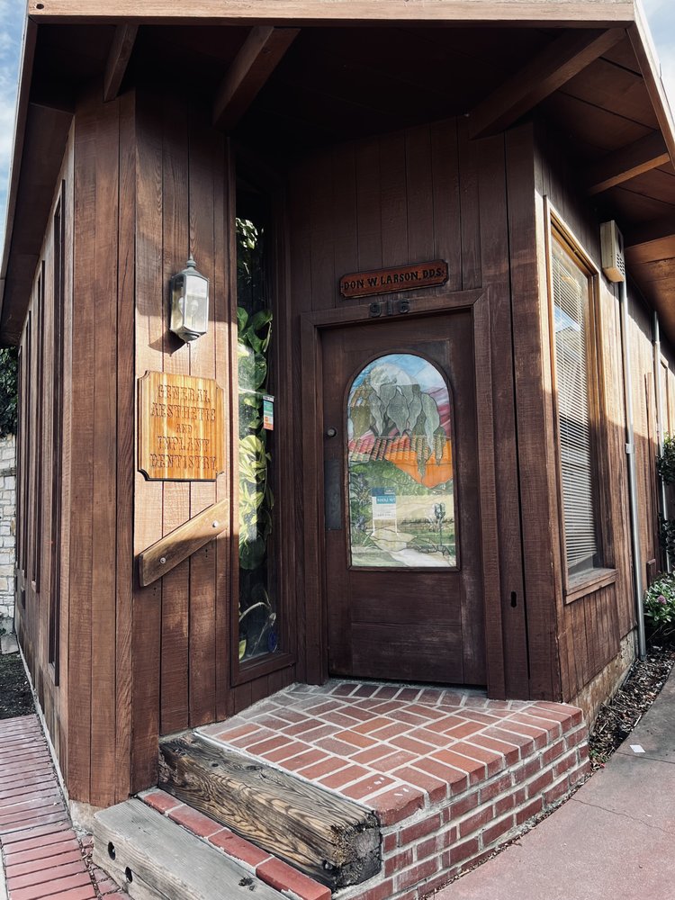 image of business Don W Larson, DDS