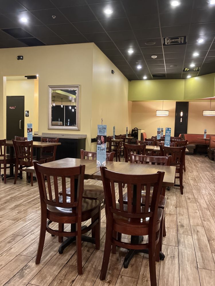 Newk's Eatery