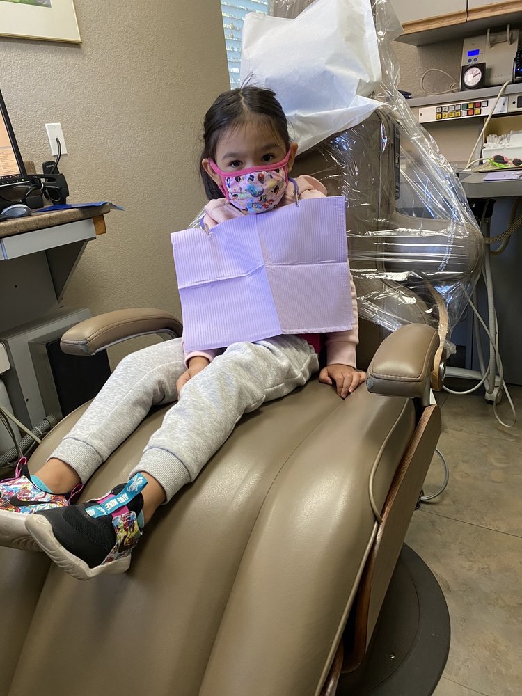 image of business James W. Childress, DDS