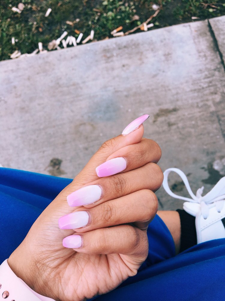 Pink To White Mood Nails When Cold And Hot Photo Of Exotic Nails Pasadena Ca United States Pink To White Mood