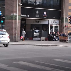 Prague ts escort nakenbilder av menn homo Best escort service nakenbilder av norske homo gutter