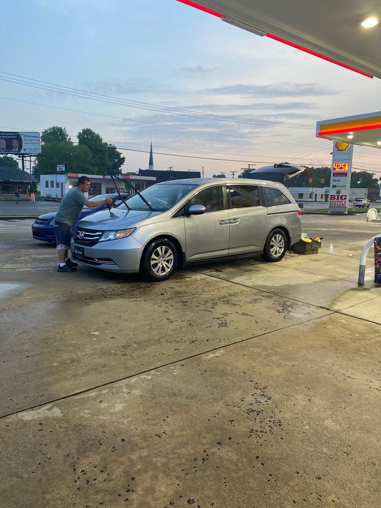 Derek's Automotive Detailing