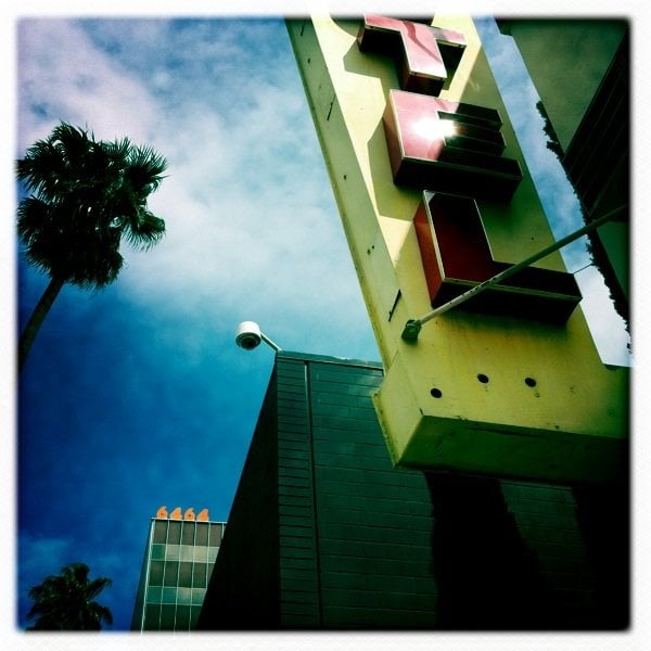 Sunset 8 Motel