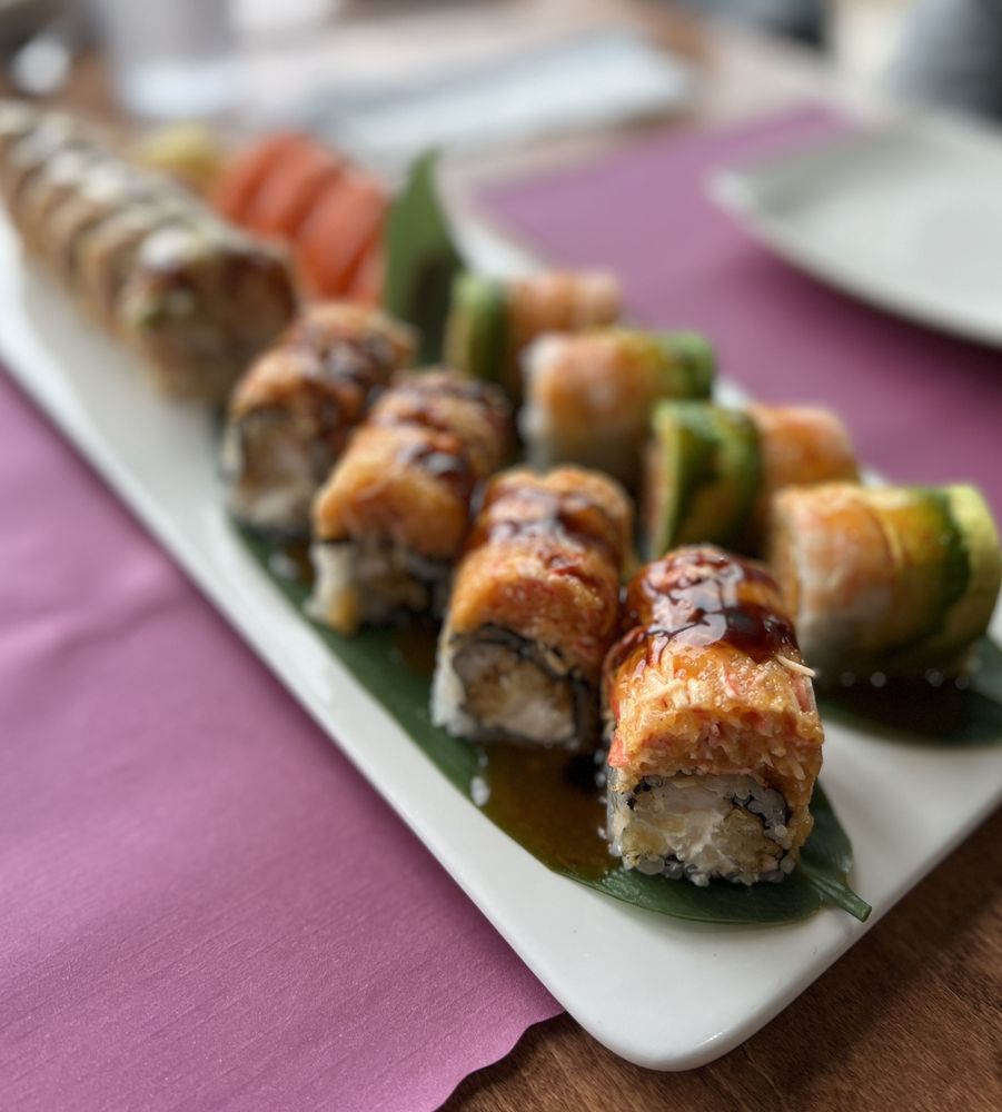 Raku Ramen and Sushi