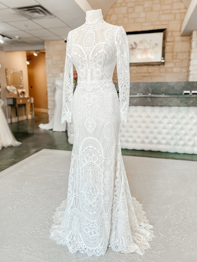 LeAnn's Bridal