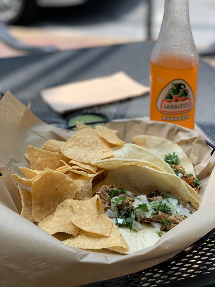 Dos Gringos Mexican Kitchen