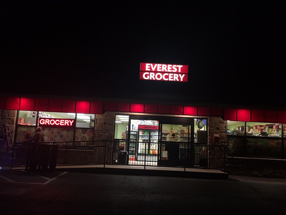 Everest International Grocery