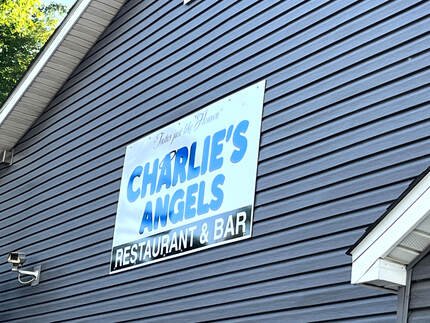 Charlie's Angels Restaurant & Bar