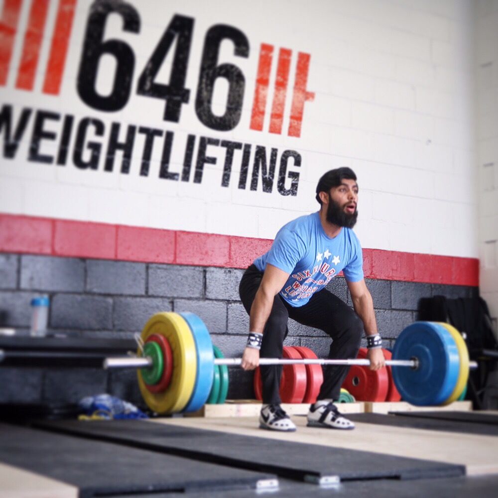 646 Weightlifting Gym