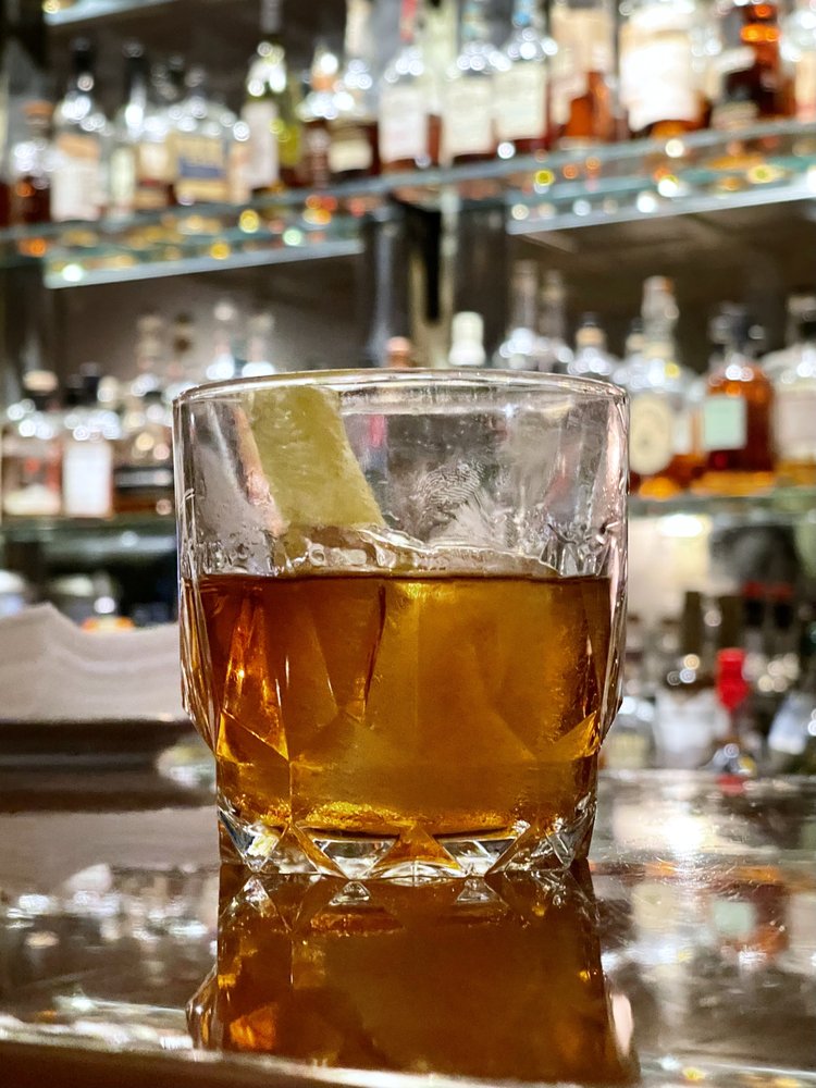 1 Tippling Place