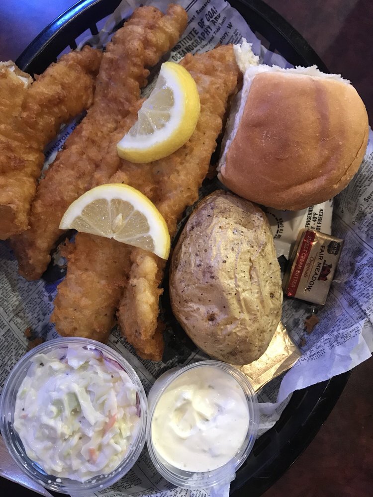 Lake Front Bar & Grill American (New) 35032 Clear Lake Ln, Le