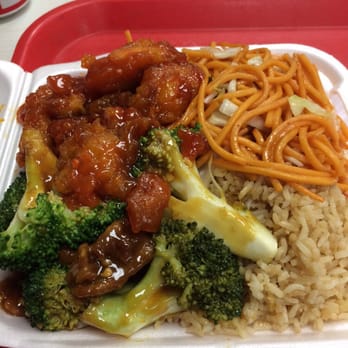Hy House Chinese And Thai Food Closed 31 Photos 42 Reviews Photo Of Hy House Chinese And Thai Food Reseda Ca United States