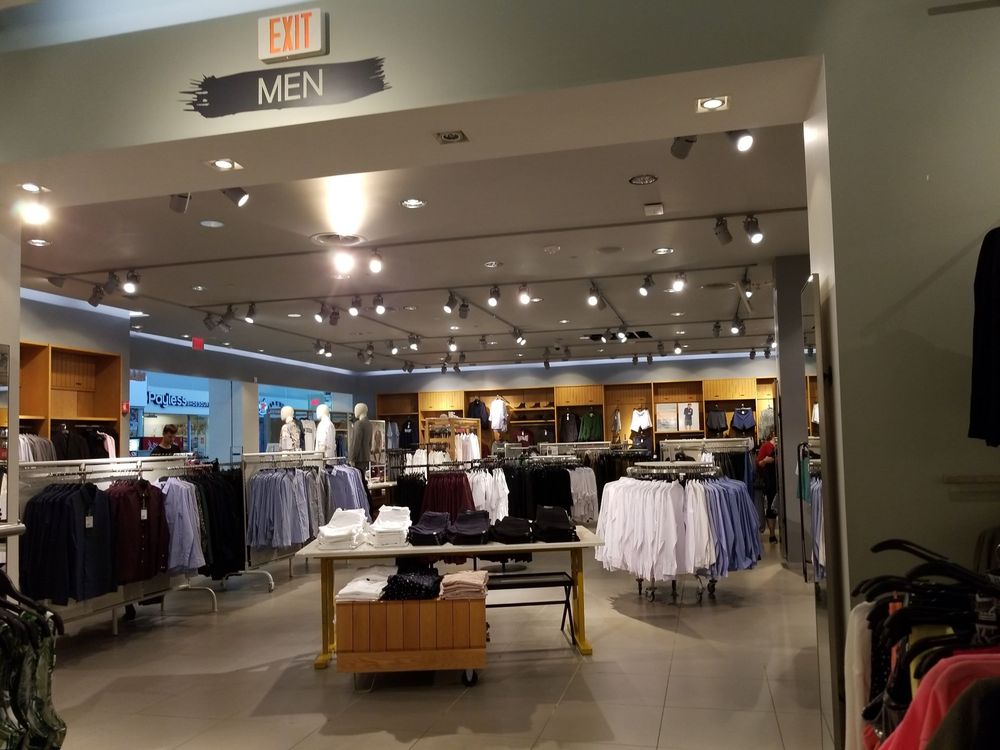 H&M Children's Clothing 1101 SuperMall Way, Auburn, WA Phone