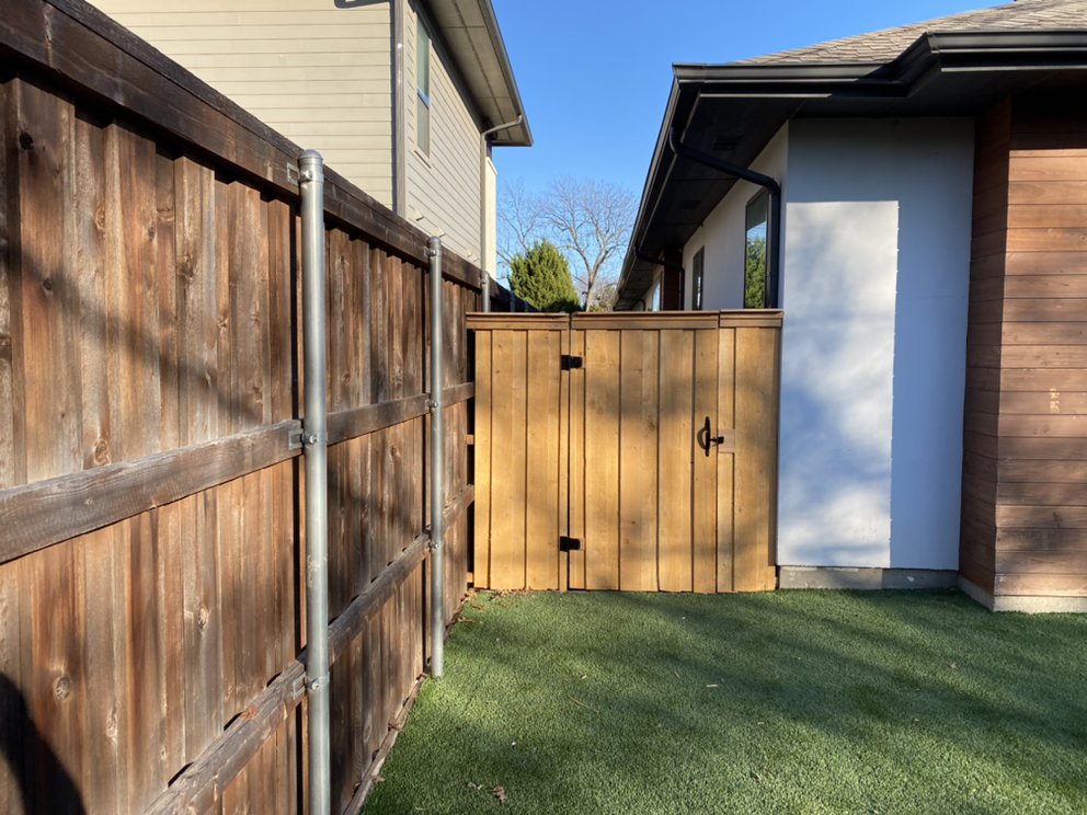 image of business B and B Tree n fence
