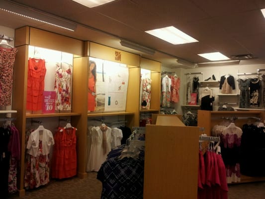 Dresses 