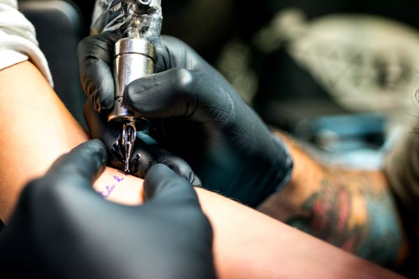 m】TATTOO STUDIO YAMADAsafety glass TATTOO STUDIO YAMADAsafety