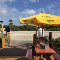 Sandbar Sports Grill 352 Photos 432 Reviews Bars 4301 Photo Of Sandbar Sports Grill Cocoa Beach Fl United States Parking Lot