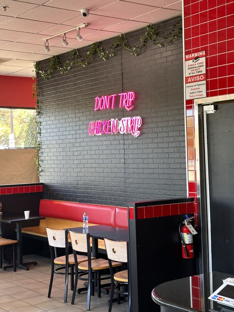 Habibi's Hot Chicken