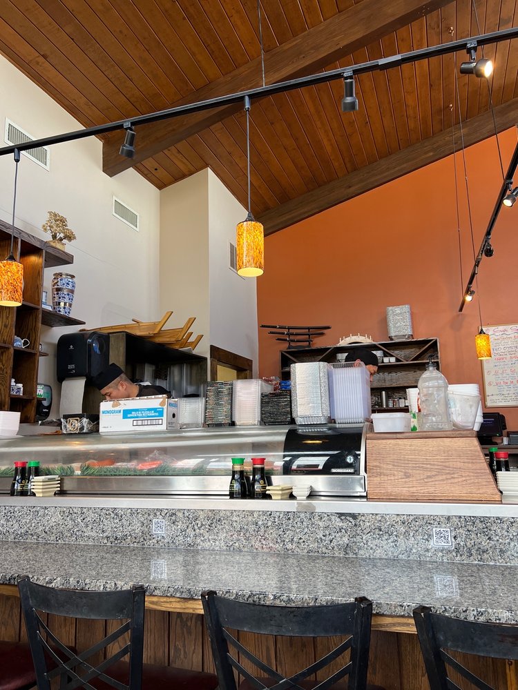 Soba Sushi and Noodles