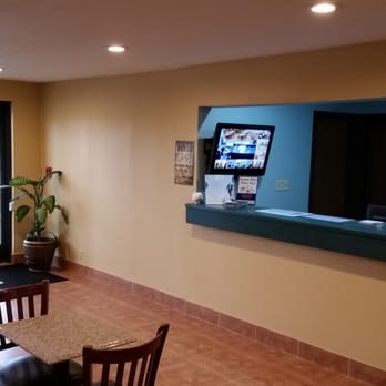 Super 8 By Wyndham Eddyville Kuttawa Hotels 120 Funway Drive Photo Of Super 8 By Wyndham Eddyville Kuttawa Ky United States