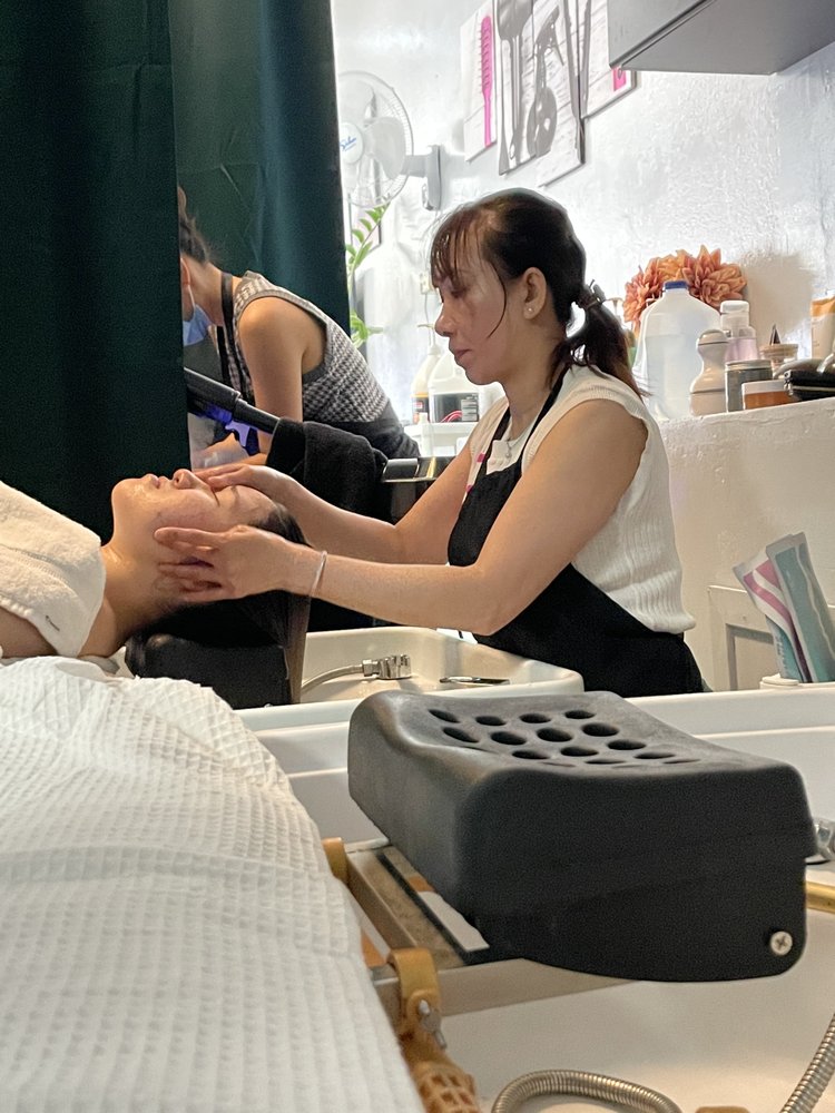 Hi-Lite Hair Salon
