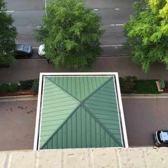 Book Courtyard Arlington Rosslyn in Arlington | Hotels.com