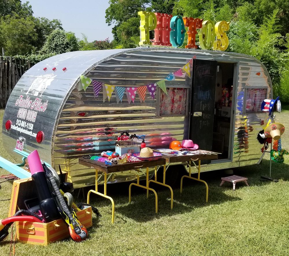 Trailer Flash Photo Booth